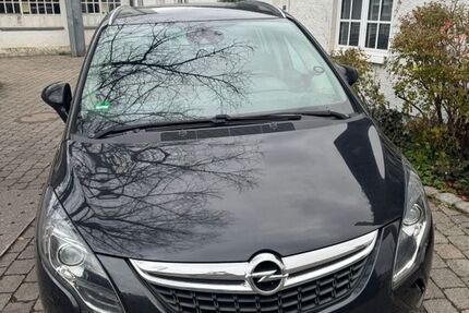 Opel Zafira Tourer 113.000 km 13.000 € pasing 80687