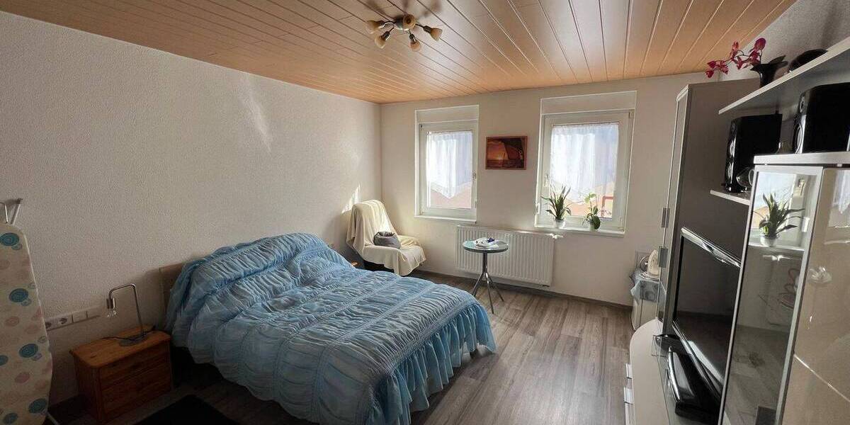 Einfamilienhaus Hildburghausen - 5 Zimmer, 150 m&sup2;, 182.000&euro; | Angebot:26189236