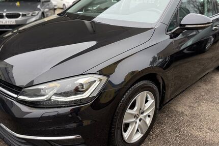VW Golf 103.628 km 15.999 &euro; München 81549