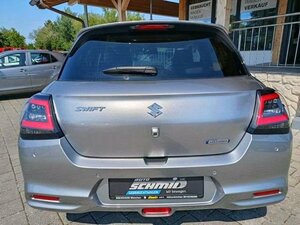 Suzuki SWIFT COMFORT+ HYBRID 11.900 km 17.666 € Höhenkirchen-Siegertsbrun 85635