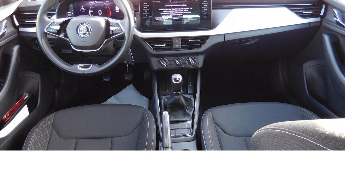 Skoda Kamiq 1.0 AmbitionTSI BMT Navi Klima 12.800 km 17.390 &euro; Vordorf 38533