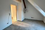 Dachgeschoßwohnung Tating - 4 Zimmer, 105 m&sup2;, 1.550&euro; | Angebot:26381911