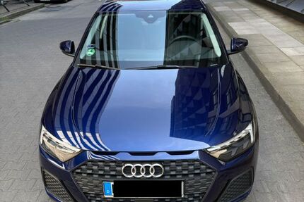 Audi A1 2.300 km 23.490 &euro; Hamburg 20459
