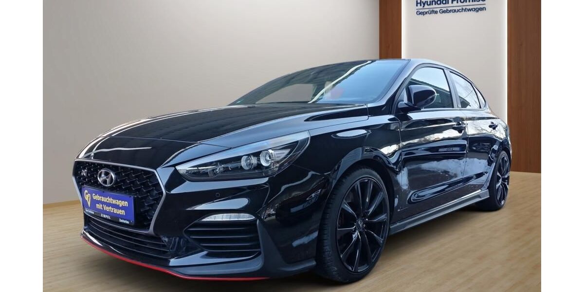 Hyundai i30 53.710 km 23.690 &euro; Schneeberg 08289