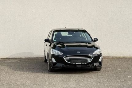 Ford Focus 60.000 km 10.499 &euro; Kandel 76870