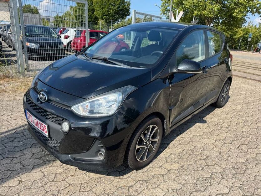 i10