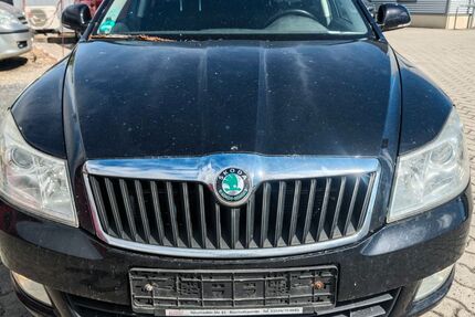 Skoda Octavia 238.000 km 2.999 &euro; Bischofswerda 01877