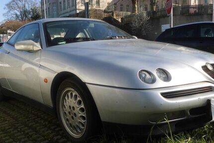 Alfa Romeo GTV