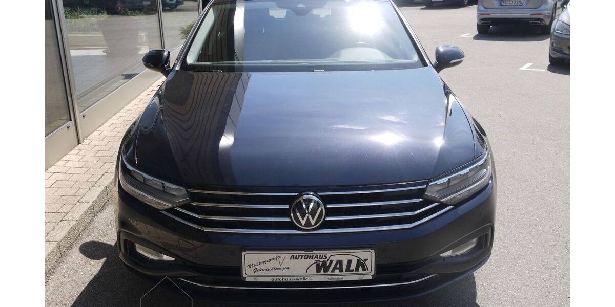 VW Passat Variant 52.898 km 24.590 &euro; Pfullendorf 88630