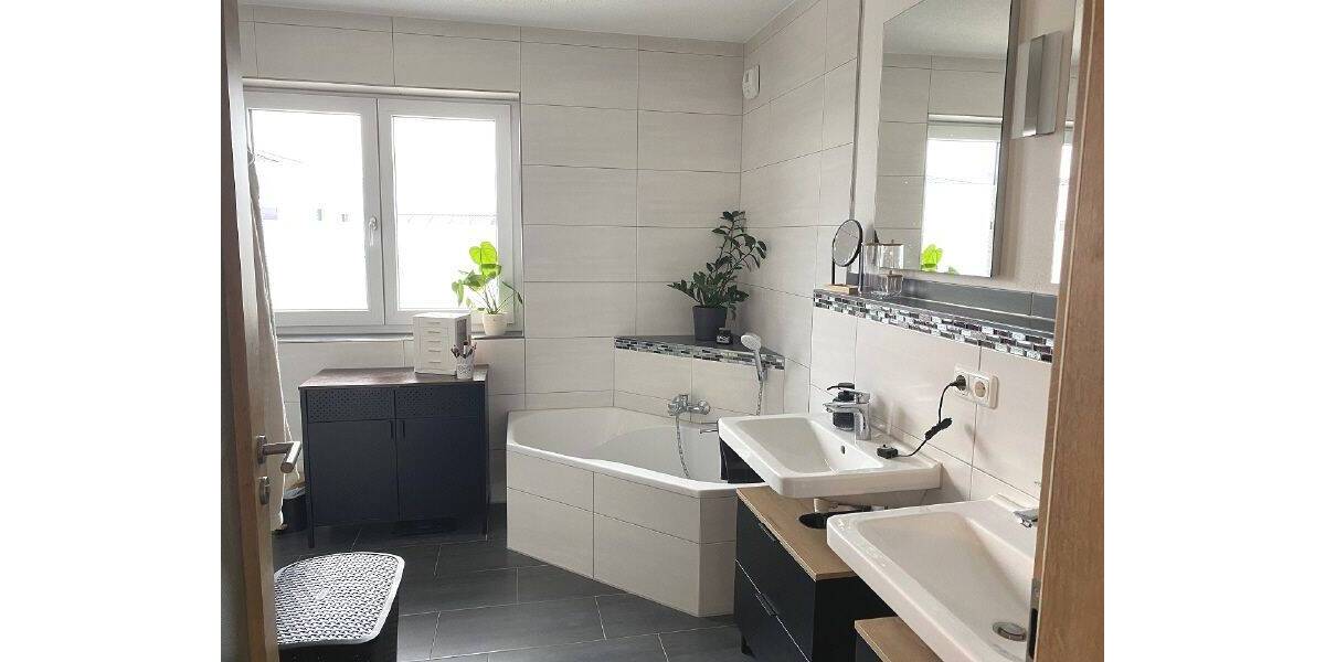 Doppelhaushälfte Perkam Radldorf - 4 Zimmer, 110 m&sup2;, 1.050&euro; | Angebot:26894649