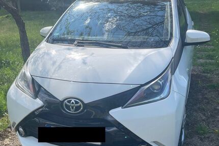 Toyota Aygo (X) 81.000 km 6.800 &euro; Wurmberg 75449