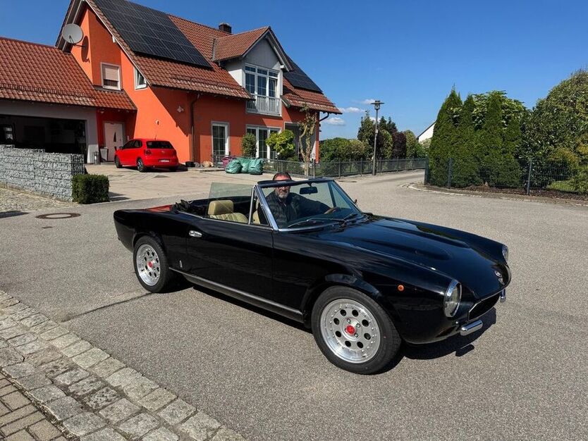 124 Spider