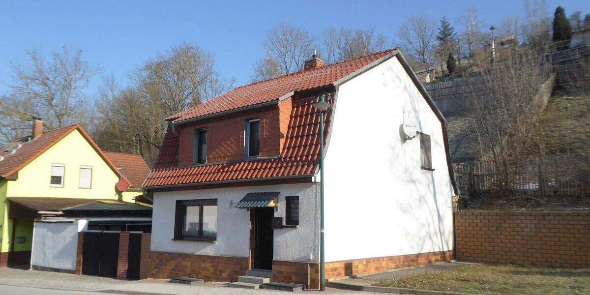 Kleines, gepflegtes Einfamilienhaus mit Nebengelass in Könitz zu verkaufen 4 zimmer