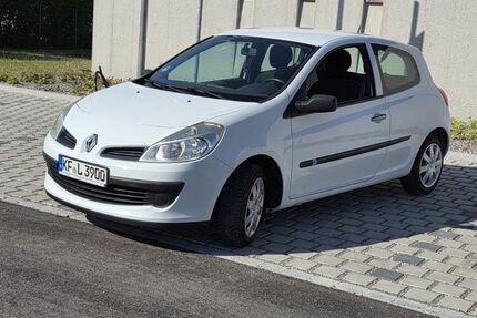 Renault Clio 158.400 km 2.150 &euro; Kaufbeuren 87600