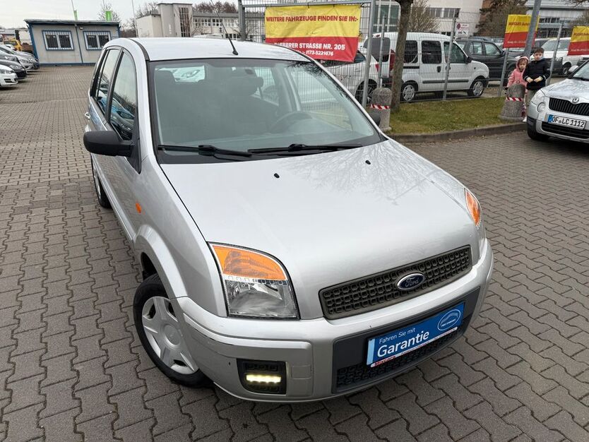 Ford Fusion 130.417 km 2.550 € Offenbach 63071