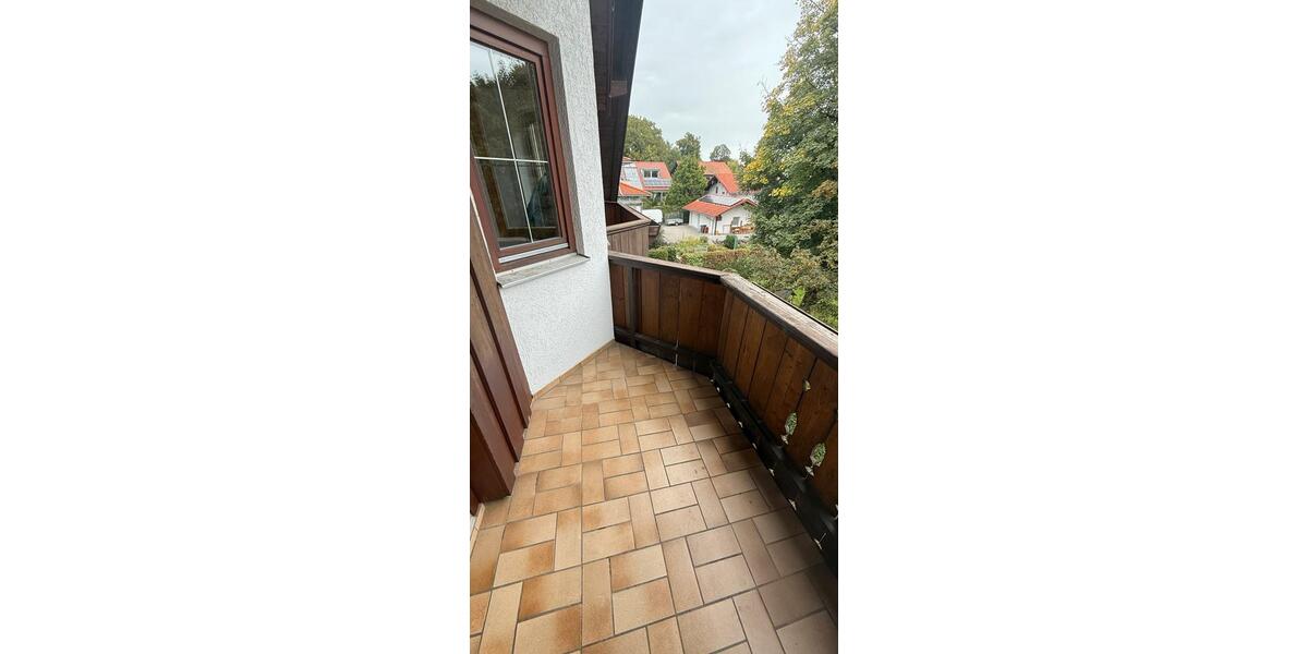Dachgeschoßwohnung Traunstein - 3 Zimmer, 62 m&sup2;, 289.000&euro; | Angebot:26888086