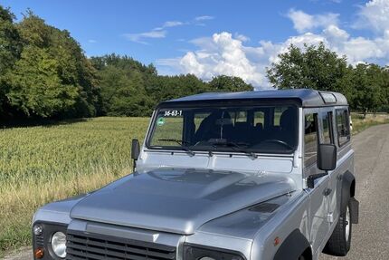 Land Rover Defender 76.666 km 57.888 &euro; Baden 76530