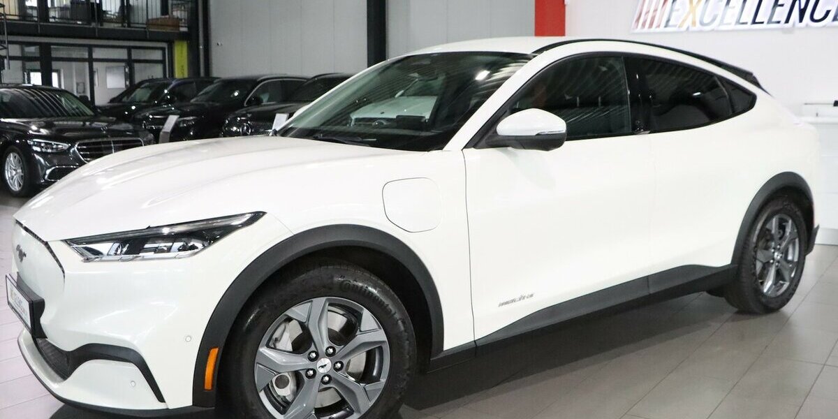 Ford Mustang Mach-E BANG & OLUFSEN / VIRTUAL COCKPIT 75.000 km 23.991 &euro; Hamm 59077