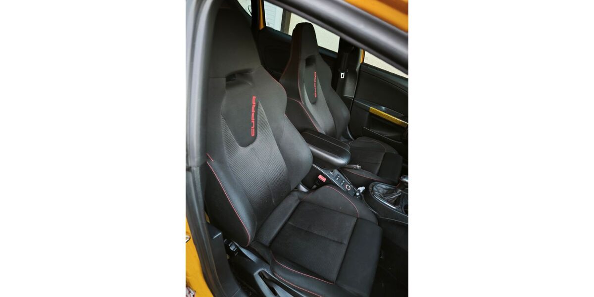 Seat Leon 170.000 km 6.200 &euro; Allendorf 35469
