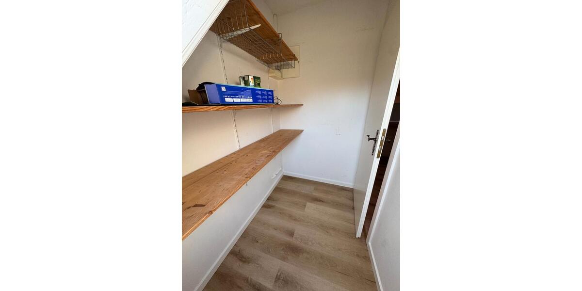 Etagenwohnung Klanxbüll - 3.5 Zimmer, 120 m&sup2;, 1.030&euro; | Angebot:26385976
