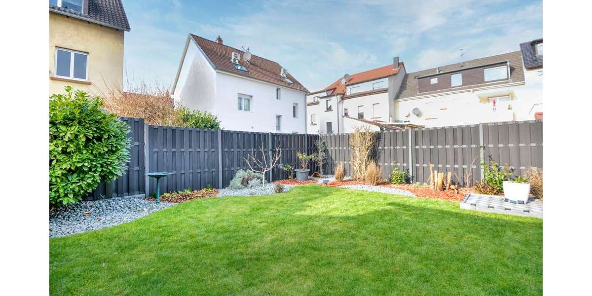 Bezugfsfreie 6 ZKBB mit XL-Panoramaterrasse & Gemeinschaftsgarten Gepflegtes 2FH mit Garage - Etagenwohnung Mannheim Sandhofen | Angebot:26757726