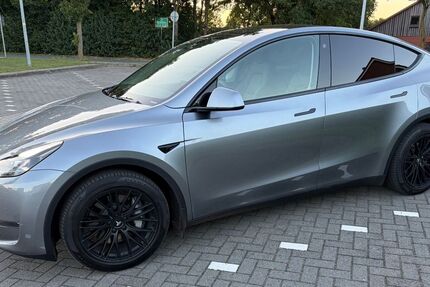 Tesla Model Y 45.700 km 38.800 &euro; Beckeln 27243
