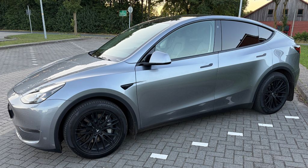 Tesla Model Y 45.700 km 38.800 &euro; Beckeln 27243