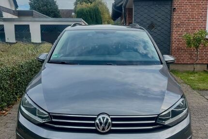 VW Touran 155.245 km 14.499 &euro; Flensburg 24943
