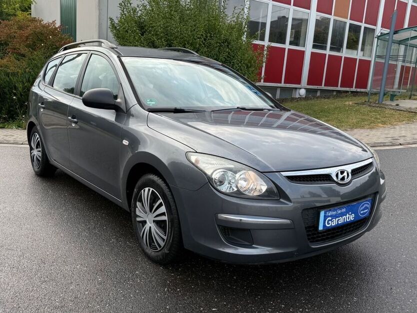 i30