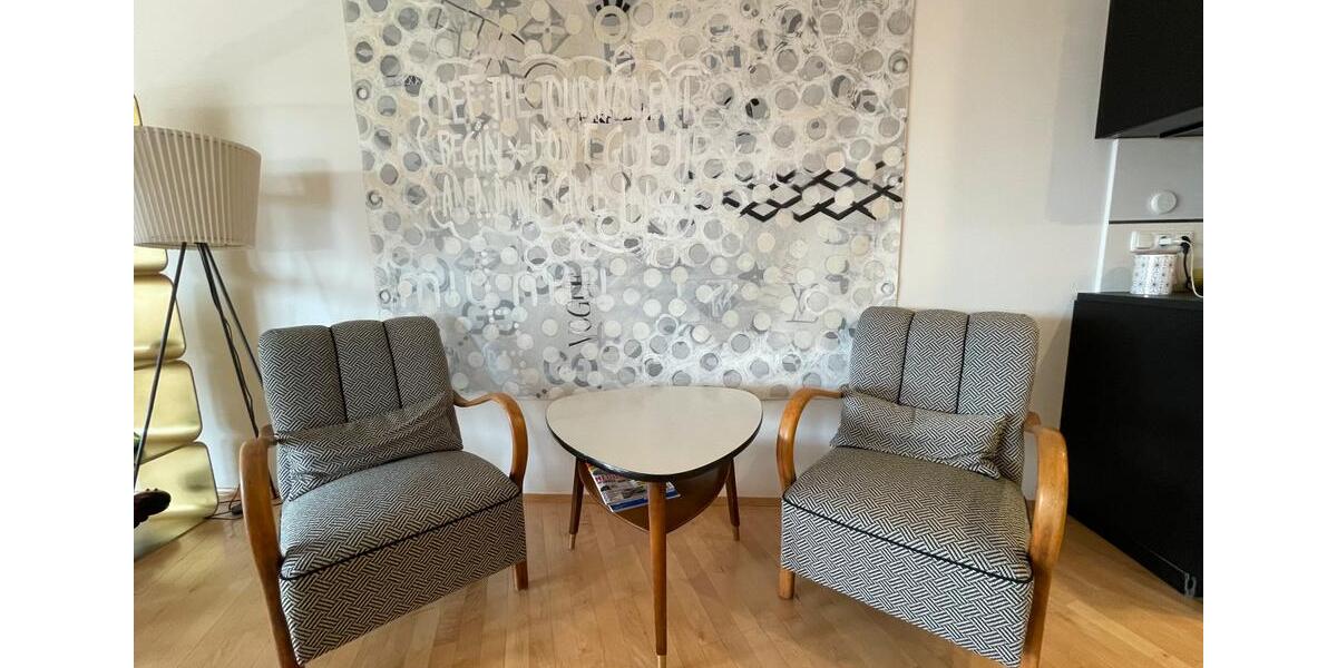 Dachgeschoßwohnung München Maxvorstadt - 3 Zimmer, 140 m&sup2;, 1.900&euro; | Angebot:26035484