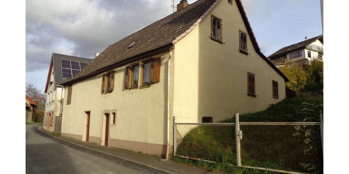 Haus zum Kaufen in Triefenstein-Homburg 119.000 € 75 m² 5 zimmer