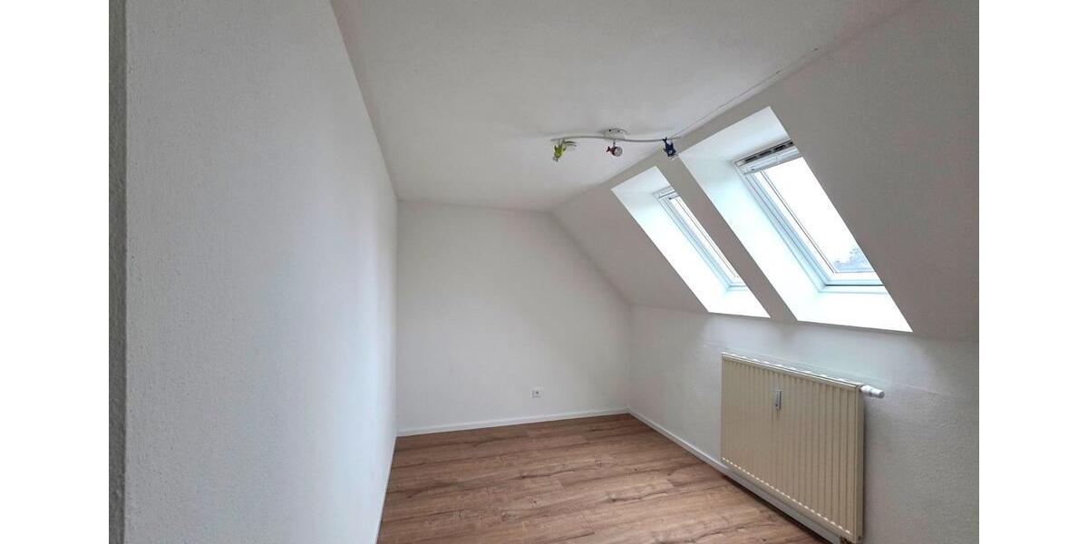 Etagenwohnung Ismaning - 4 Zimmer, 96 m&sup2;, 1.590&euro; | Angebot:25378117