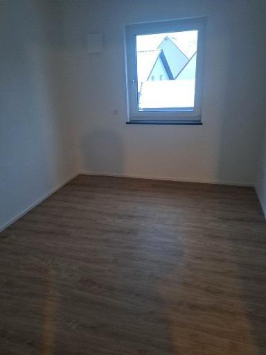 Etagenwohnung Thierhaupten - 3 Zimmer, 87 m&sup2;, 1.000&euro; | Angebot:25409032