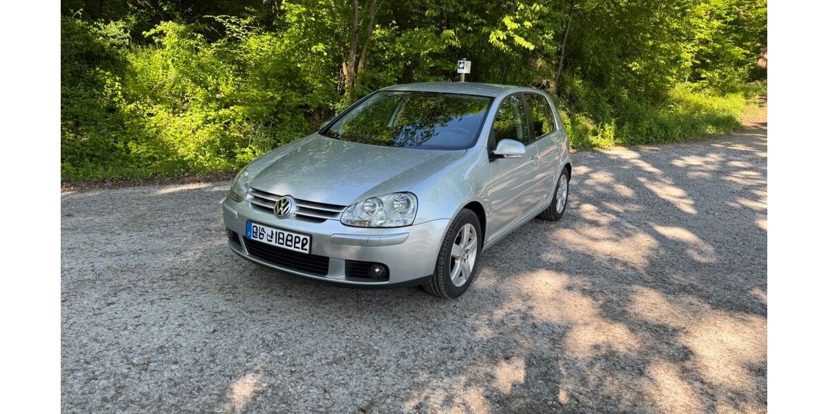 VW Golf 122.000 km 3.500 &euro; Hardegsen 37181