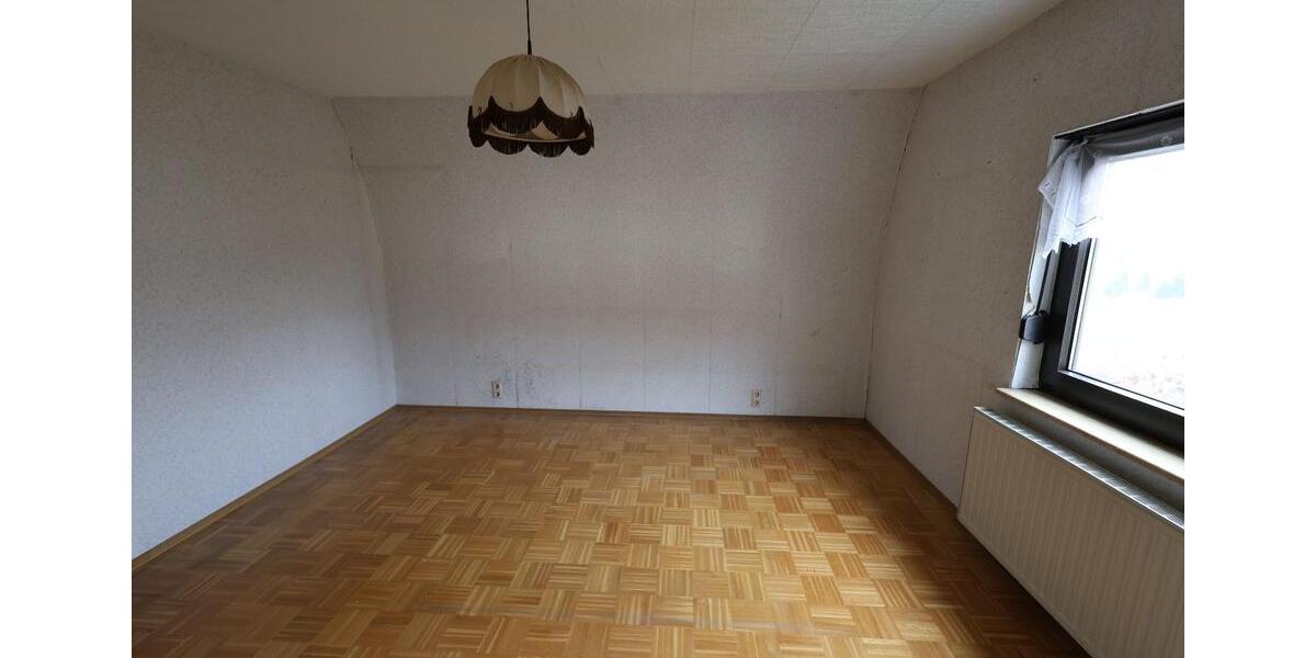 Doppelhaushälfte Zella-Mehlis Mehlis - 5 Zimmer, 106 m&sup2;, 128.000&euro; | Angebot:26585623