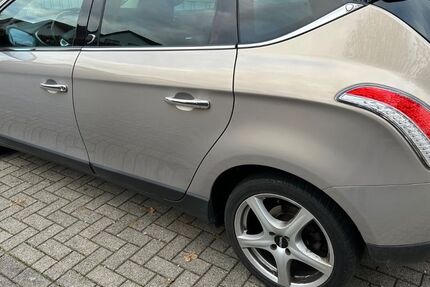 Lancia Delta 140.000 km 4.100 &euro; Schwetzingen 68723