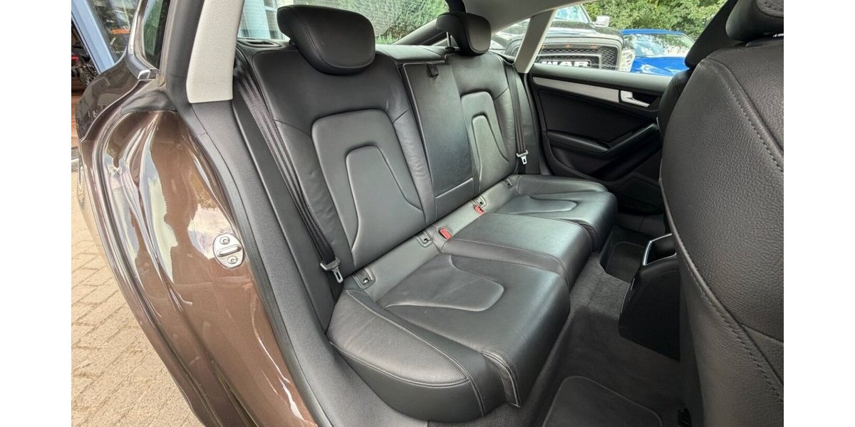 Audi A5 TFSI Sportback TÜV NEU 19 ZOLL 148.000 km 12.999 &euro; Rudolstadt 07407