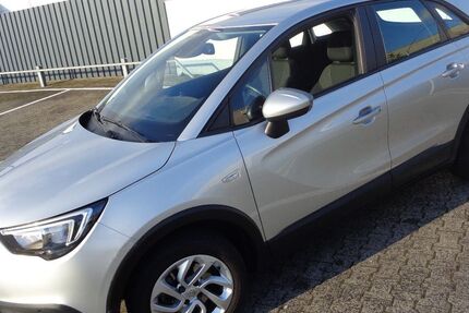 Opel Crossland (X) 48.918 km 9.990 &euro; Mühlheim 63165