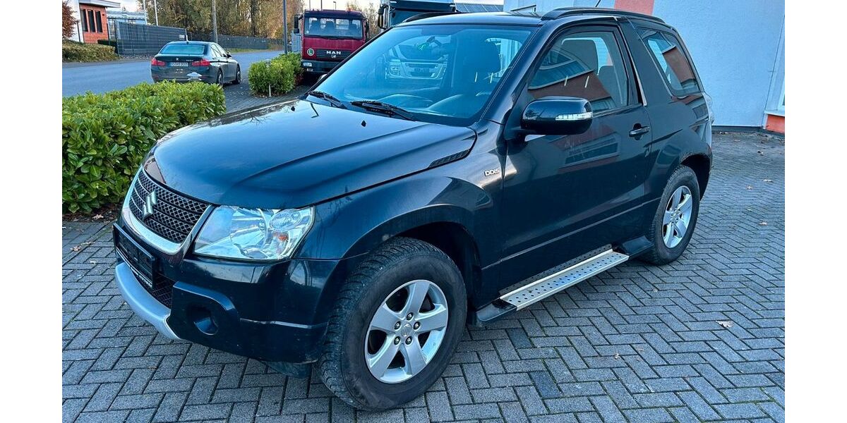 Suzuki Grand Vitara 258.000 km 3.500 &euro; Lippstadt 59557