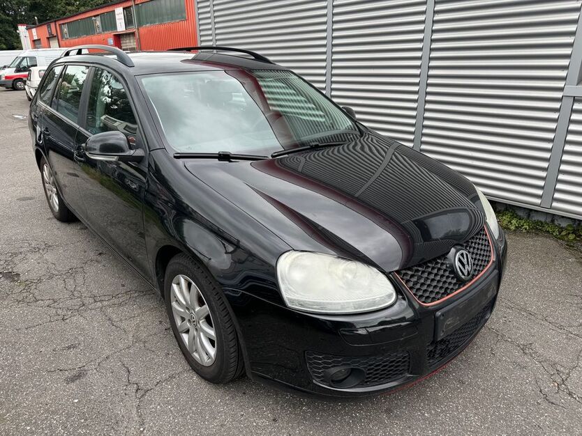 VW Golf 332.300 km 2.999 € Pinneberg 25421