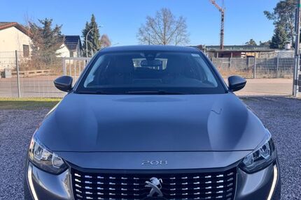 Peugeot 208 121.000 km 10.900 &euro; Hassloch 67454