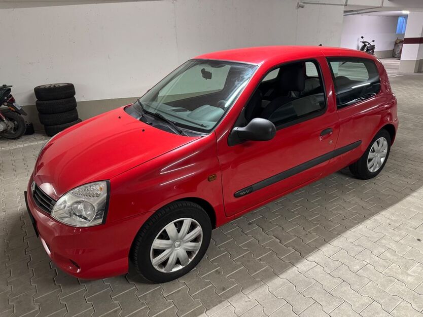 Renault Clio 61.986 km 2.790 € Ottobrunn bei München 85521