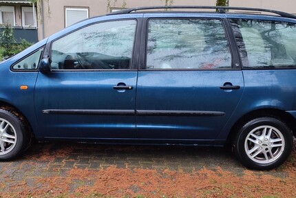 Ford Galaxy 191.000 km 1.120 € Kempen 47906
