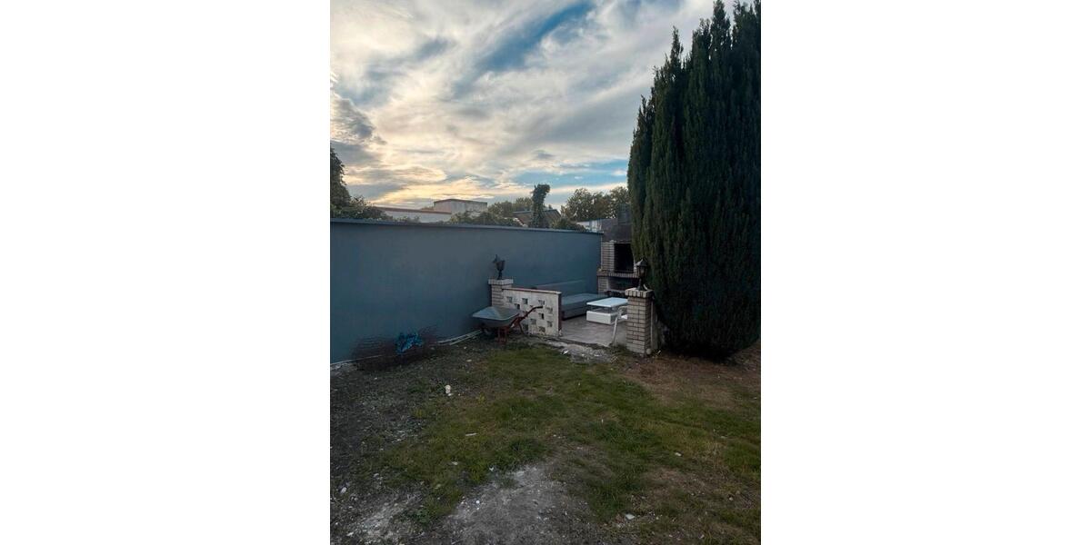 Mehrfamilienhaus, Wohnhaus Bochum Günnigfeld - 30 Zimmer, 450 m&sup2;, 685.000&euro; | Angebot:25065144