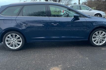 Seat Leon 202.988 km 9.600 &euro; Bad Münstereifel 53902