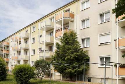 Wohnung Weißenfels Neustadt - 3 Zimmer, 59 m&sup2;, 344&euro; | Angebot:27648405