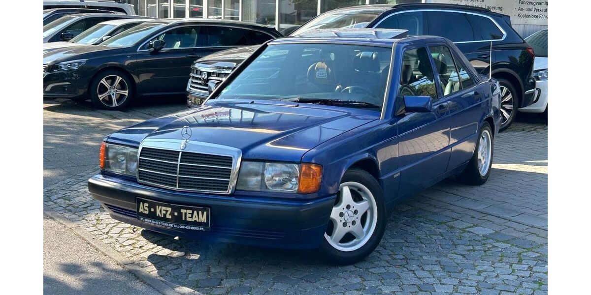 Mercedes-Benz 190 265.446 km 12.900 € München - Trudering 81827