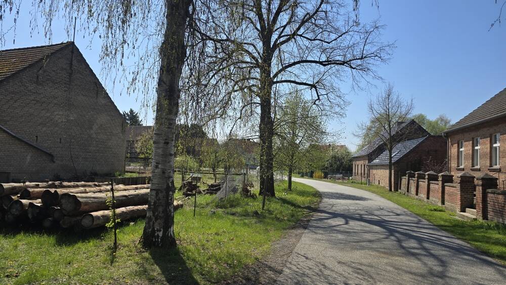 Einfamilienhaus Rietz-Neuendorf / OT Ahrensdorf Ahrensdorf - 97.000&euro; | Angebot:26388119