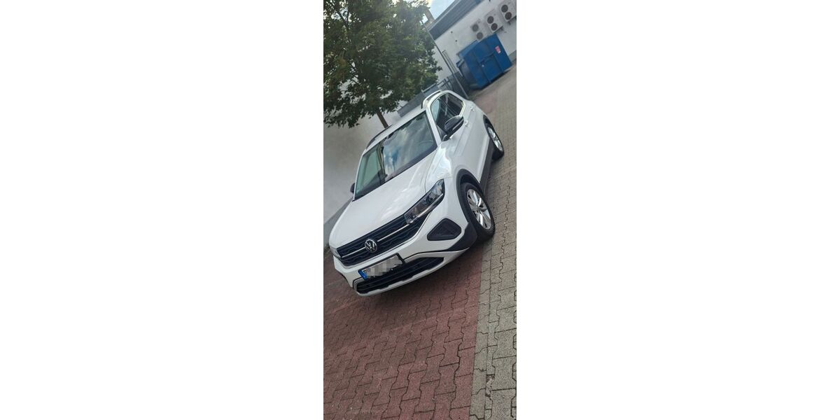 VW T-Cross 26.000 km 19.990 &euro; Reutlingen 72766