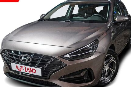 Hyundai i30 12.813 km 22.990 &euro; Hamburg 22761